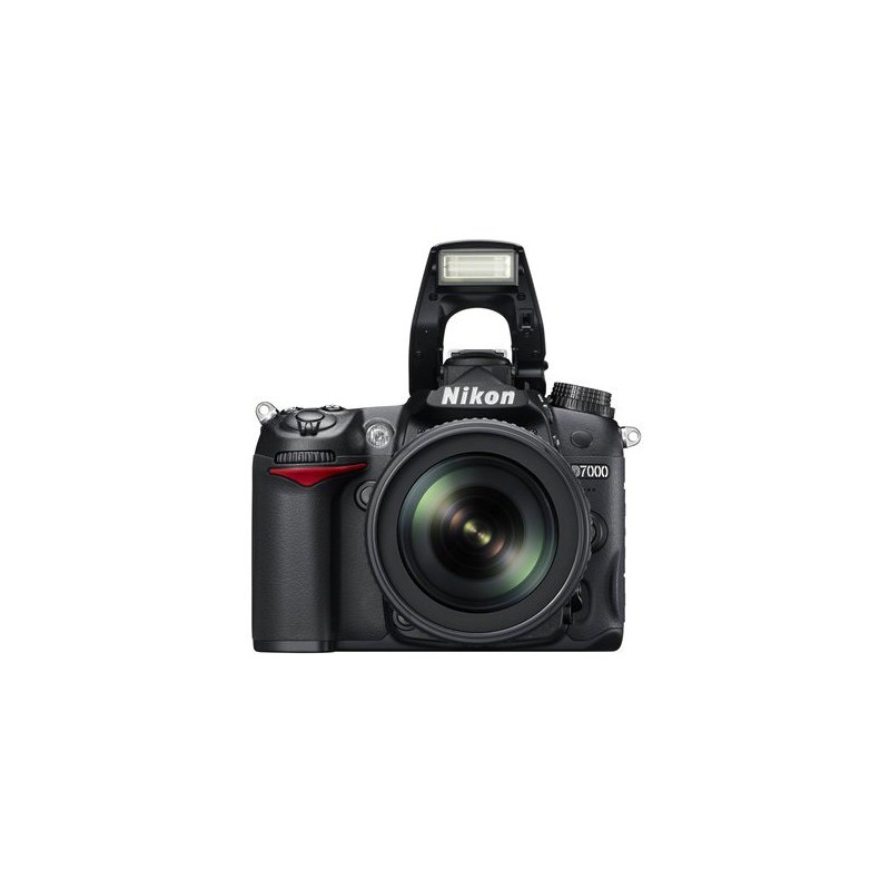 Nikon Reflex D7000 + 18-105 VR 16.2MP FULLHD + SD Eyefi 4 Go