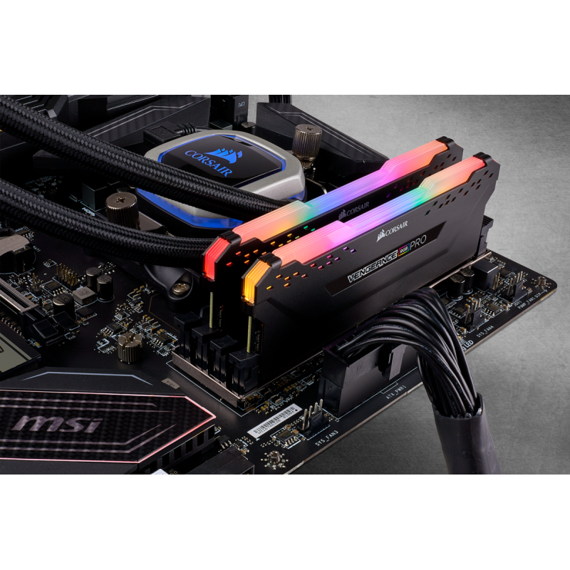 Barrette Mémoire RAM CORSAIR VENGEANCE RGB PRO 32 Go Kit De 2 X 16 Go Dimm 288 Broches 3600 Mt S Pc4 28800 Cl18 1 35 V Memoire Sans Tampon Non Ecc Noir Barrette Mémoire RAM CORSAIR VENGEANCE RGB PRO 32 Go Kit De 2 X 16 Go Dimm 288 Broches 3600 Mt S Pc4 28800 Cl18 1 35 V Memoire Sans Tampon Non Ecc Noir