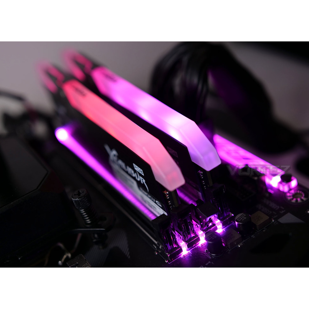 Barette mémoire DIMM Gaming TeamGroup T-Force XCalibur RGB 16 Go (2x 8 Go) 3600 Mhz