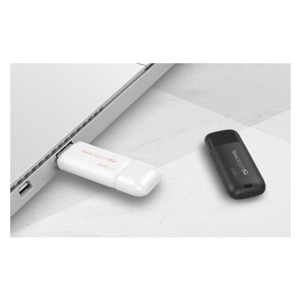 Clé USB TeamGroup C173 / 32 Go / Noir