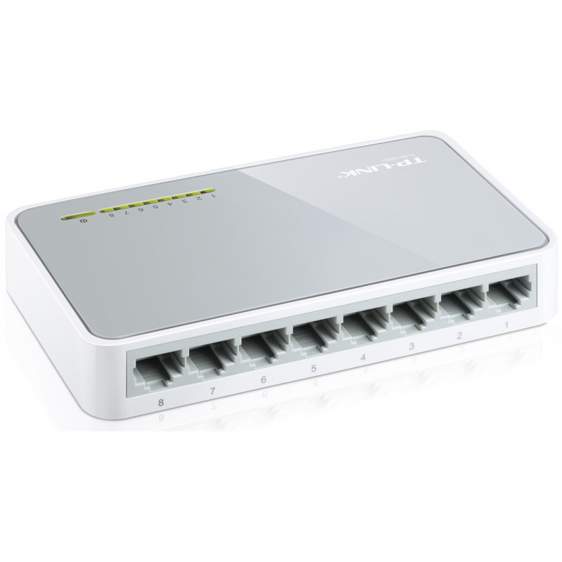 Switch de bureau 8 ports 10/100 Mbps