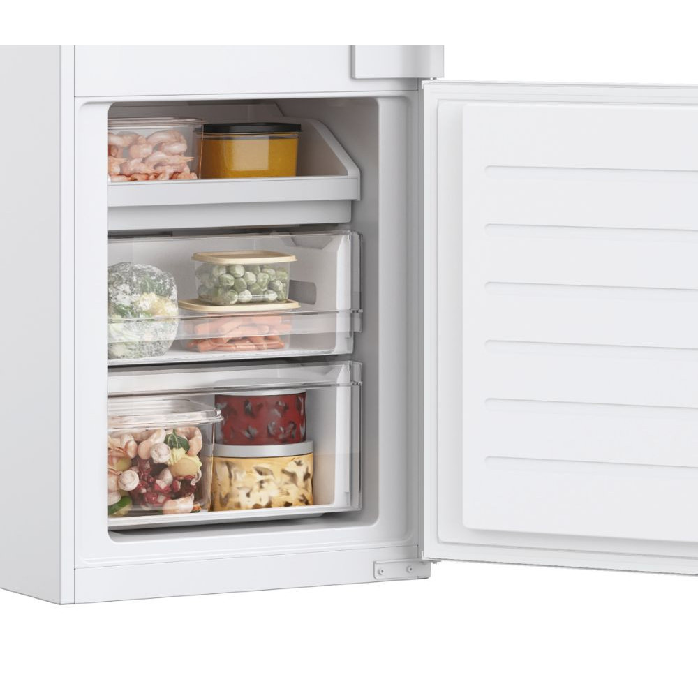 Réfrigérateur Combiné Nofrost Hoover COMBINE Wi-Fi / 248 L / Blanc /  + 50DT BON DE RÉDUCTION