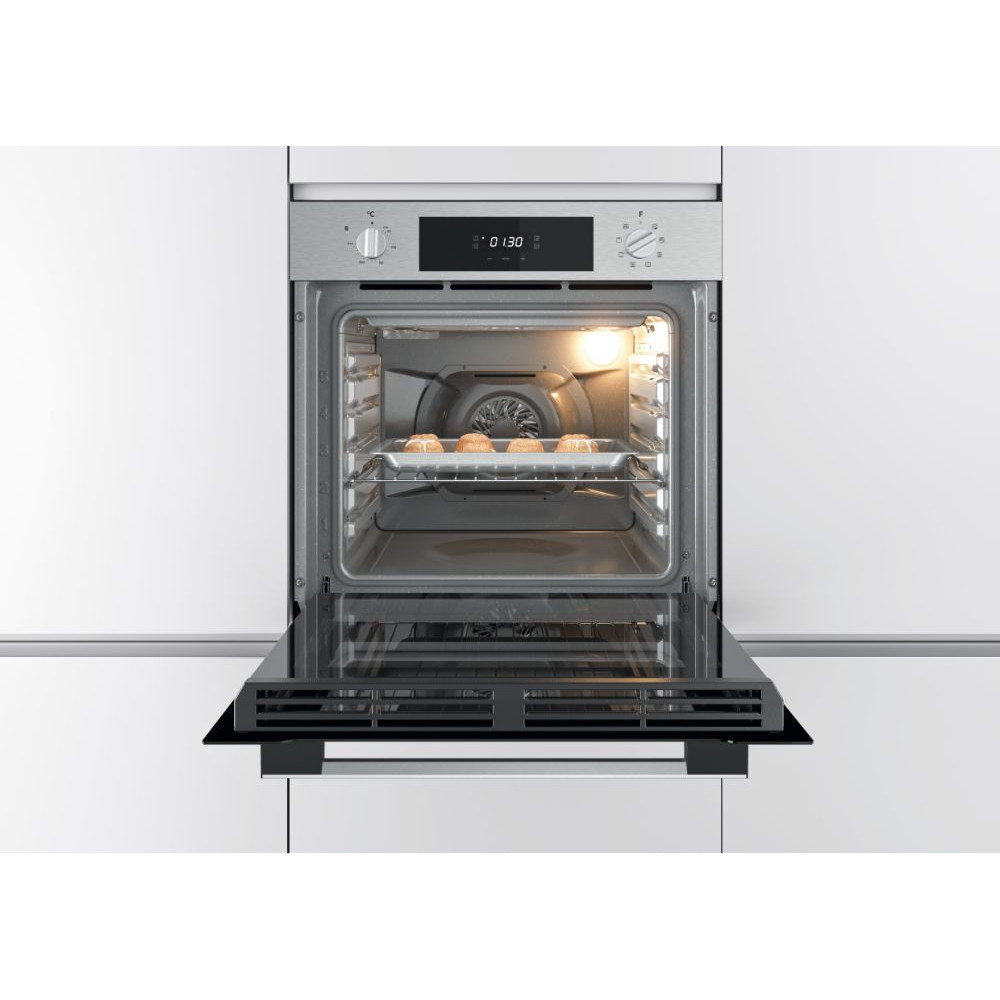 Four encastrable encastrable électrique HOOVER / 65L / Inox