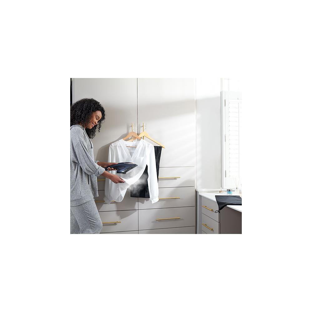 Fer à repasser et défroisseur RUSSEL HOBBS / 1700W