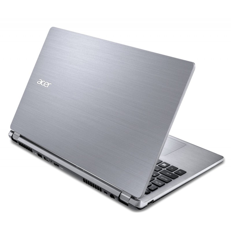 Pc Portable Acer Aspire V5-552G / AMD A8 / Quad Core / 4 Go