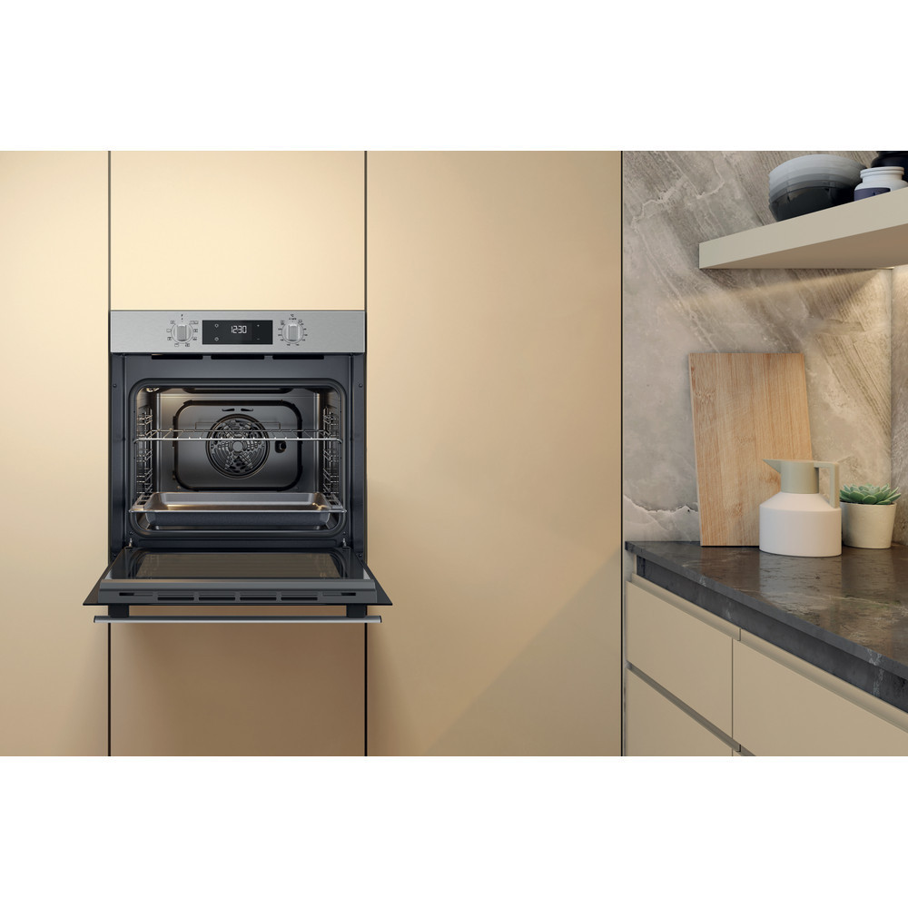 Four Électrique Encastrable WHIRLPOOL OMR55HR0X 71L - Inox