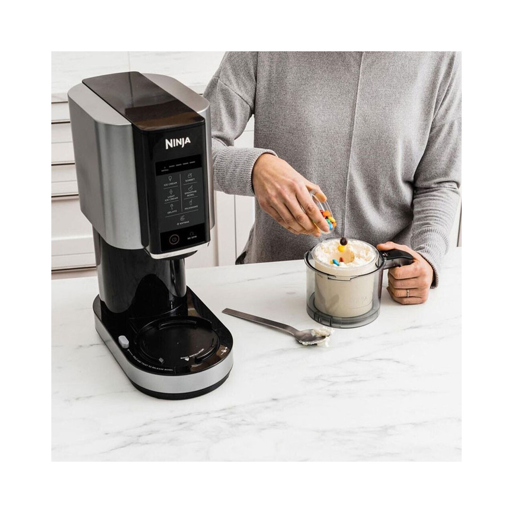 Machine à glace NINJA CREAMi 6en1 800W / Noir et silver