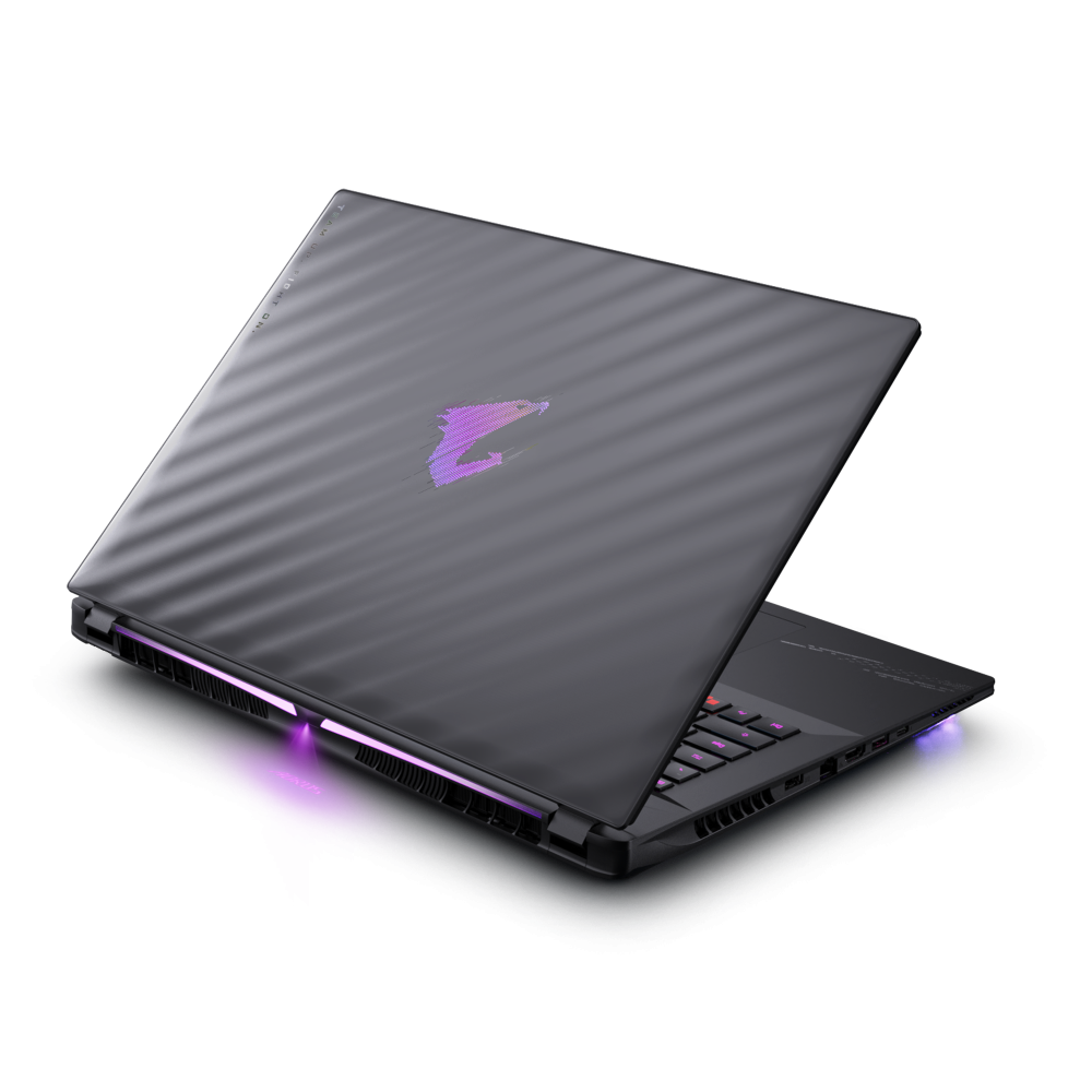 Pc Portable Gamer Gigabyte AORUS MASTER 18 BZH / Ultra 9 275HX / RTX 5090 24G / 32 Go DDR5 / 2 To SSD / Windows 11 Pro / Noir
