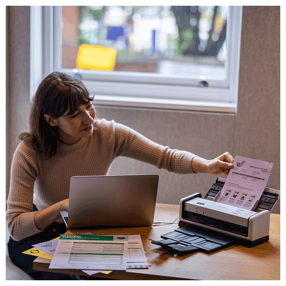 Scanner de documents compact BROTHER ADS-1300 | Noir/Blanc