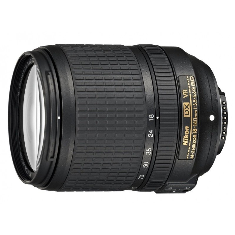 Objectif Nikon Nikkor 18-140 mm 