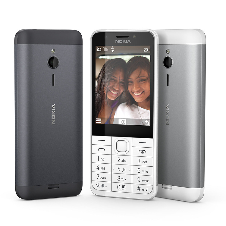 selfie Nokia 230